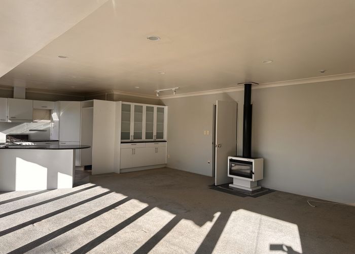  at 2284C Hunua Road, Papakura