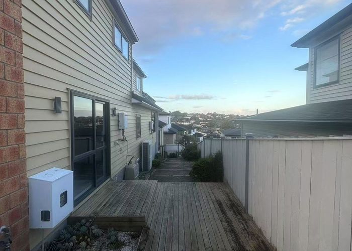  at 86 Fairview Ave, Fairview Heights, North Shore City, Auckland