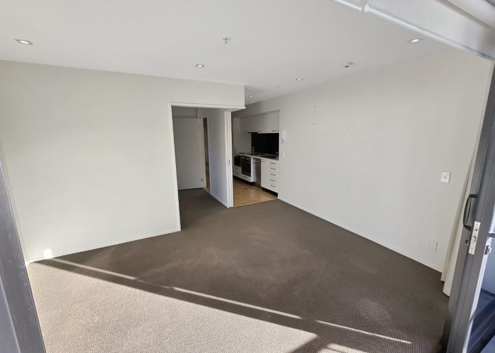  at 32/13 College Street, Te Aro, Wellington