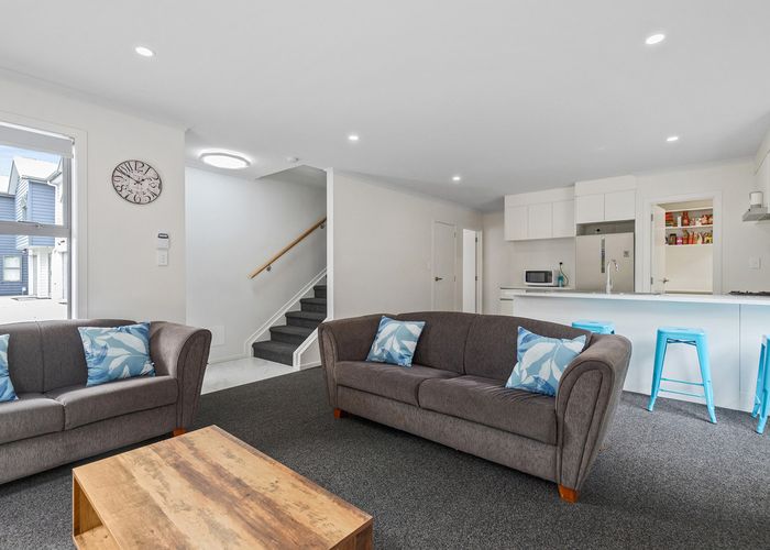  at 2/29 May Street, Hamilton East, Hamilton