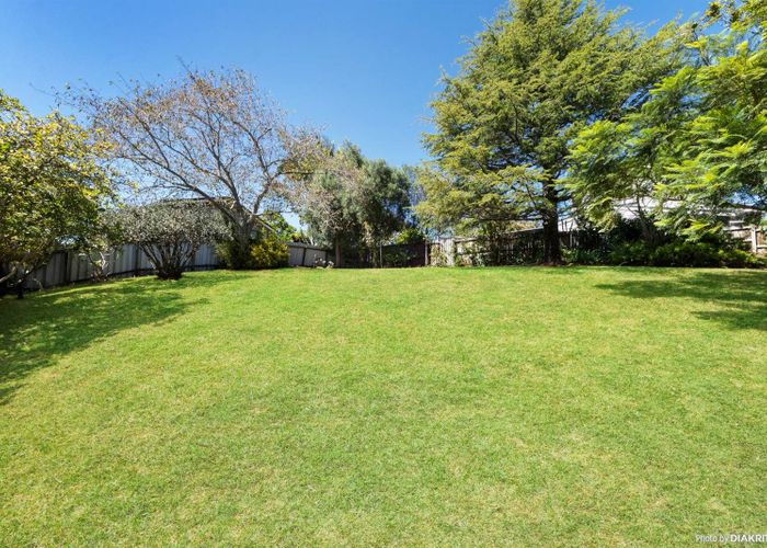  at 1/42 Hutchinson Avenue, New Lynn, Waitakere City, Auckland