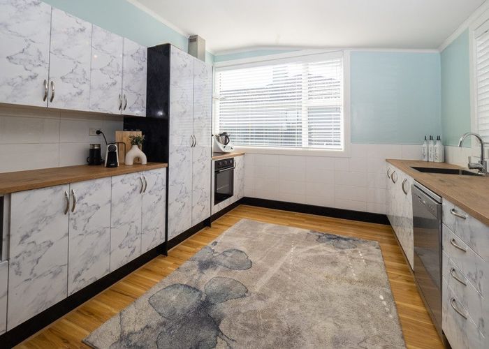  at 71 Beach Road, Hampstead, Ashburton