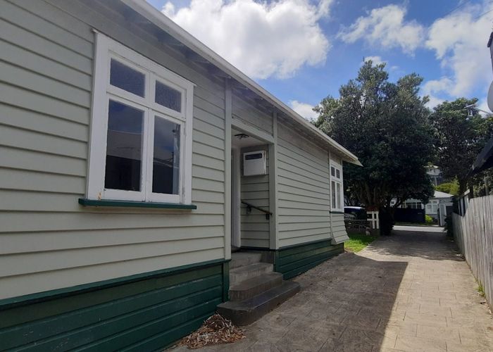  at 4 Rotherham Terrace, Miramar, Wellington, Wellington