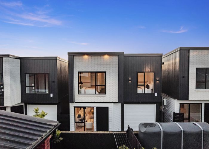  at 2/122 Leybourne Circle, Glen Innes, Auckland City, Auckland