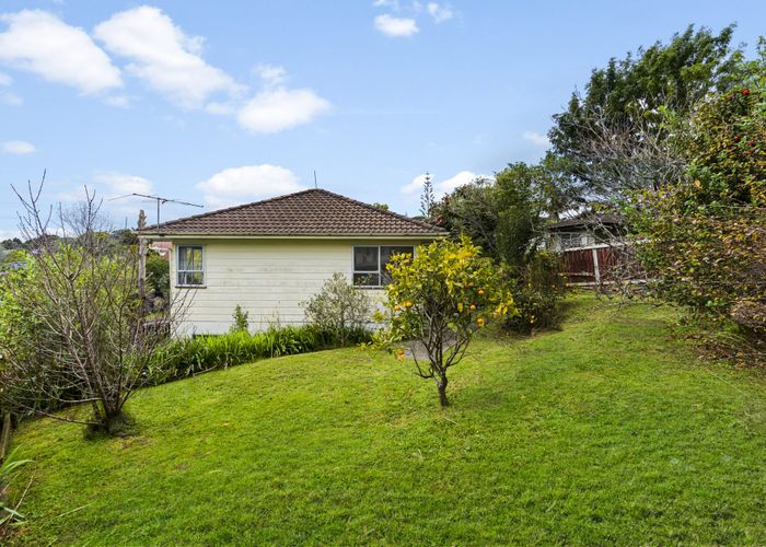  at 36 Meadowood Drive, Unsworth Heights, Auckland