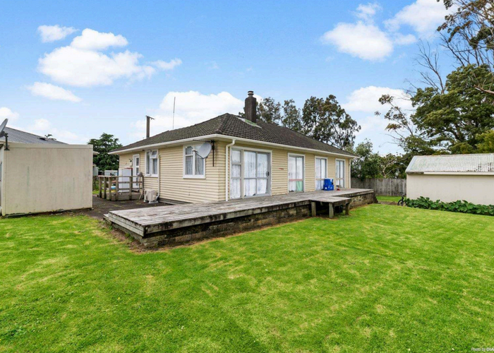  at 11 Raleigh Place, Otara, Auckland