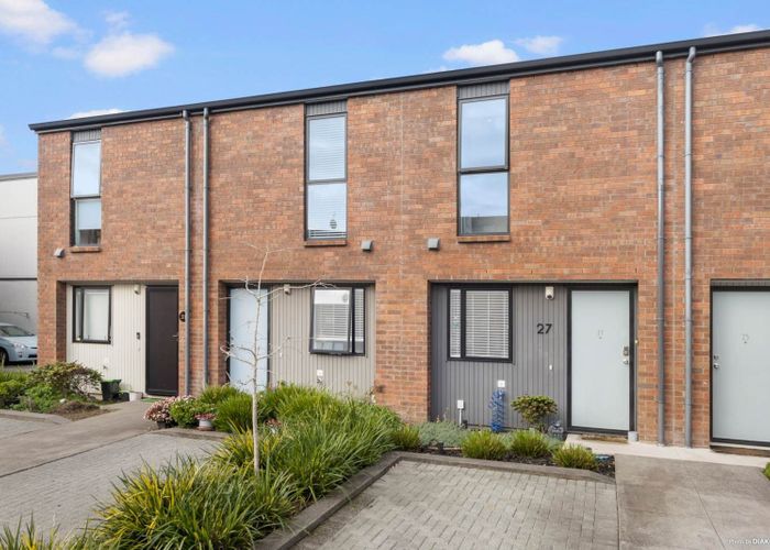 at 27 Kerewhenua Crescent, Hobsonville, Waitakere City, Auckland
