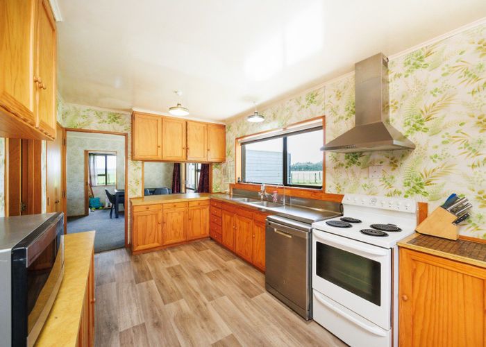  at 208 Waitohi Road, Palmerston North