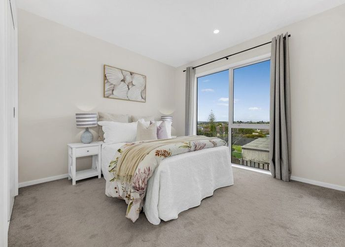  at 71C Glenmore Road, Sunnyhills, Manukau City, Auckland