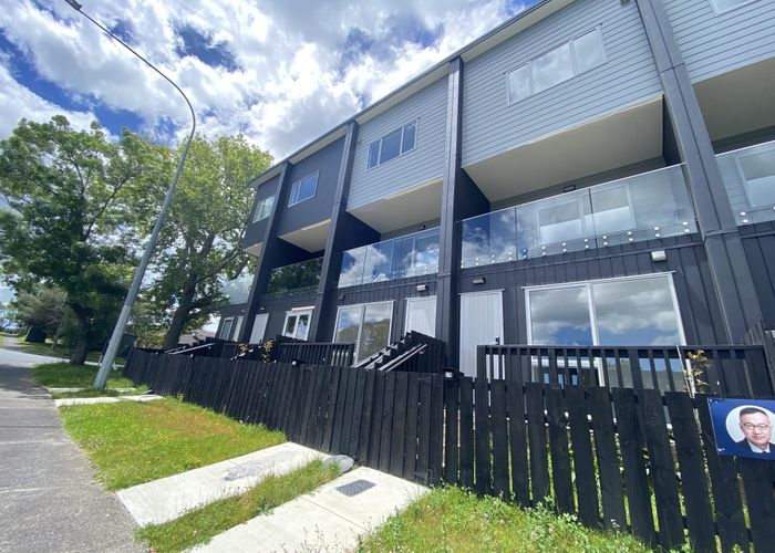  at 57D Edmonton Road, Henderson, Auckland