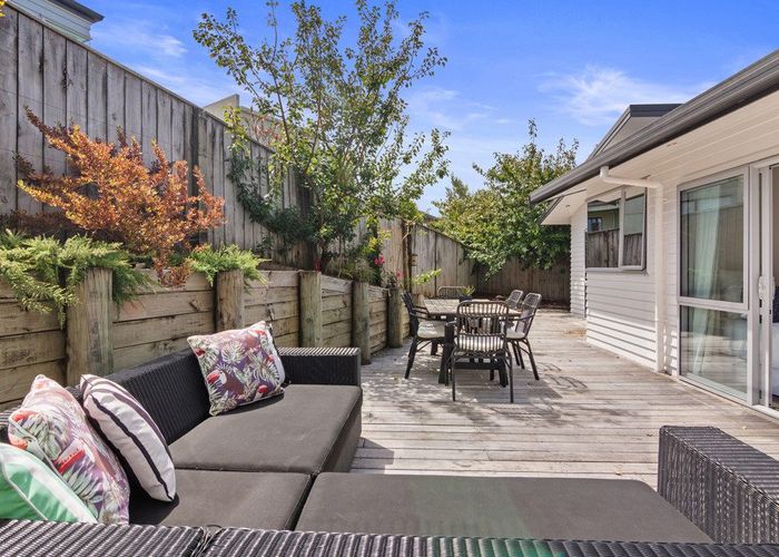  at 48 Hebron Road, Waiake, North Shore City, Auckland