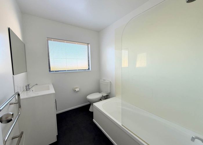  at 14/44 Fields Parade, Albany, North Shore City, Auckland