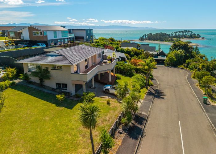  at 8 The Cliffs, Britannia Heights, Nelson, Nelson / Tasman