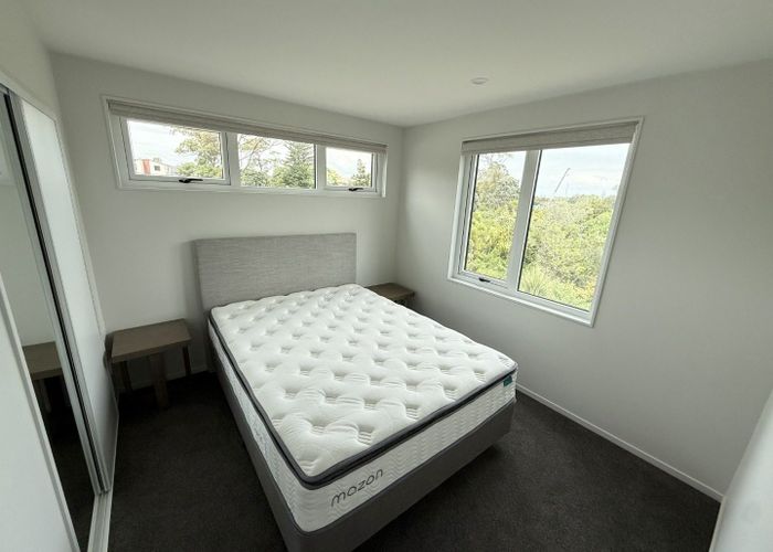  at 1 Te Toka Ika Lane, Mangere Bridge, Manukau City, Auckland