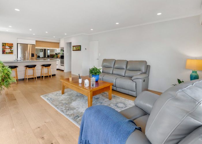  at 1/56 Aberfeldy Avenue, Highland Park, Manukau City, Auckland