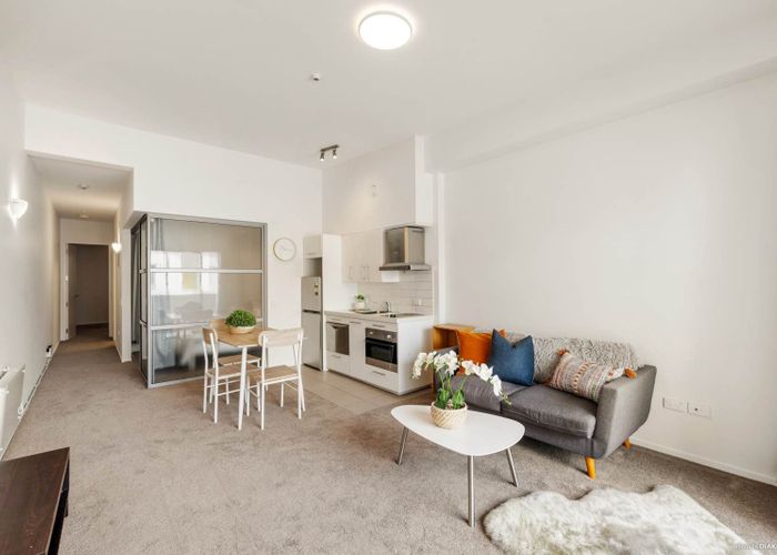  at 402/155 Beach Road, City Centre, Auckland City, Auckland