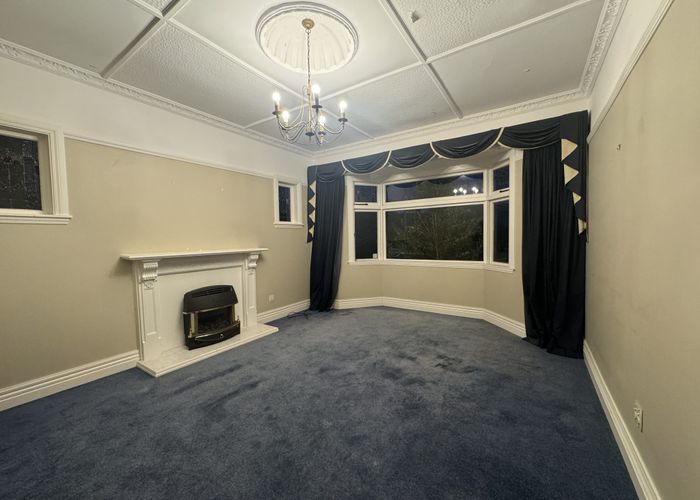  at 194 Knights Road, Lower Hutt, Lower Hutt, Wellington