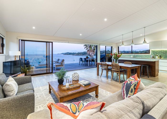  at 27 Waikare Road, Oneroa, Waiheke Island