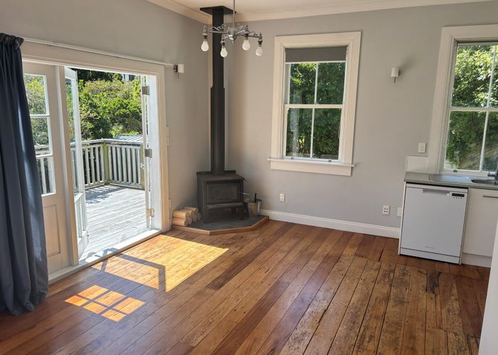  at 30c Sutherland Cres, Newtown, Wellington, Wellington