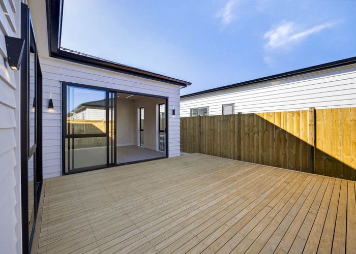  at 22 Pupu Crescent, Opaheke, Papakura, Auckland