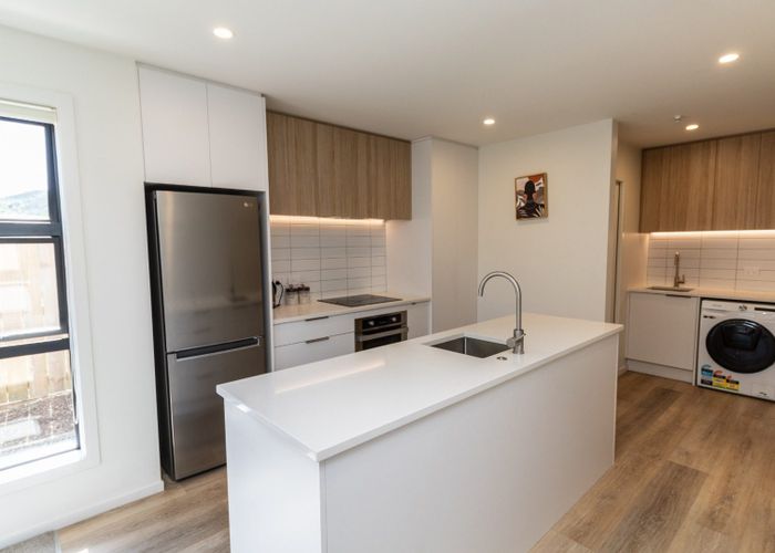  at 9/35 Sladden Street, Naenae, Lower Hutt