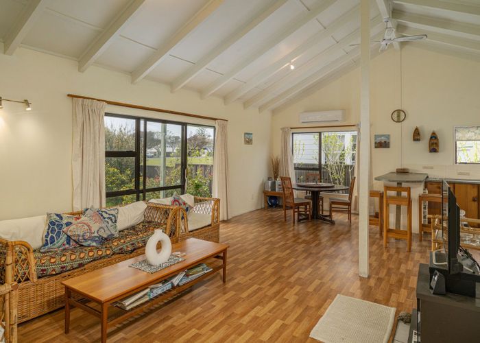  at 32 Captain Cook Road, Cooks Beach, Whitianga