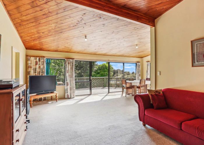  at 63 Western Road, Laingholm, Waitakere City, Auckland