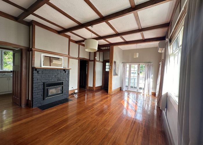  at 33A Roland Road, Greenhithe, North Shore City, Auckland