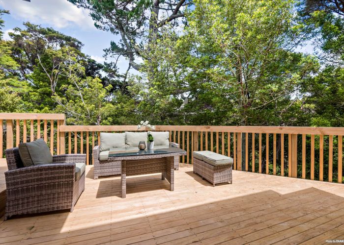  at 15B Glen Vista Place, Bayview, Auckland