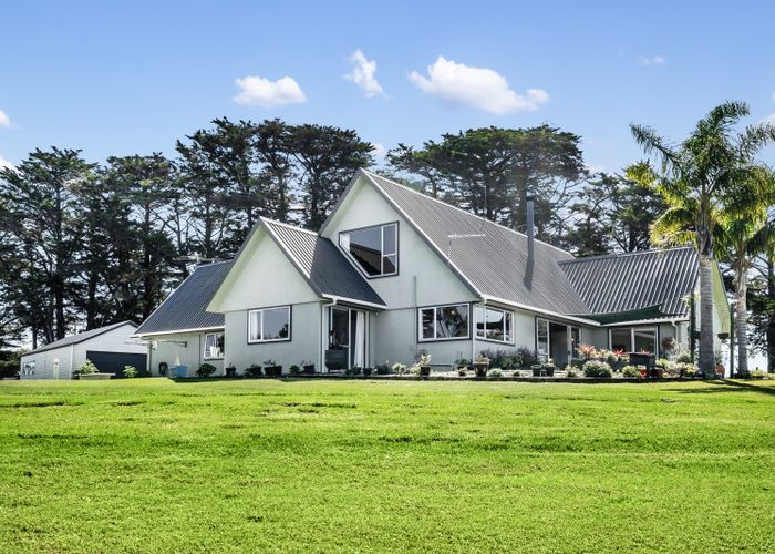  at 221 Amreins Road, Henderson