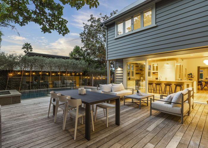  at 15 Percival Parade, Saint Marys Bay, Auckland
