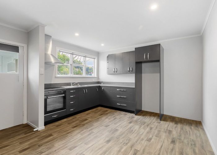  at 327  Taupo Road, Taumarunui, Ruapehu, Manawatu / Whanganui