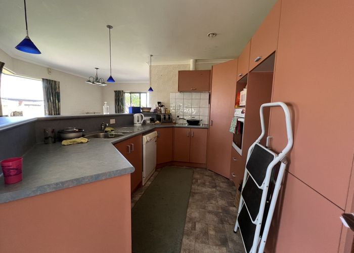  at 4 Farringdon Av, Rototuna, Hamilton, Waikato