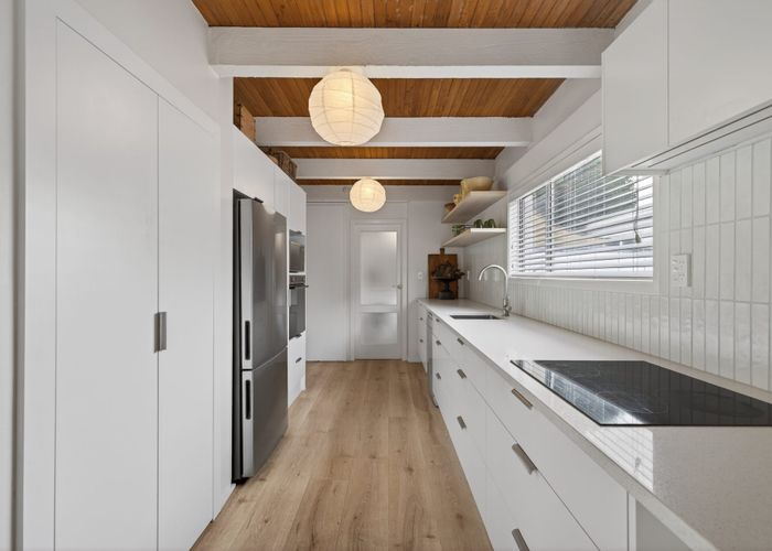  at 10 Holmwood Road, Fendalton, Christchurch City, Canterbury