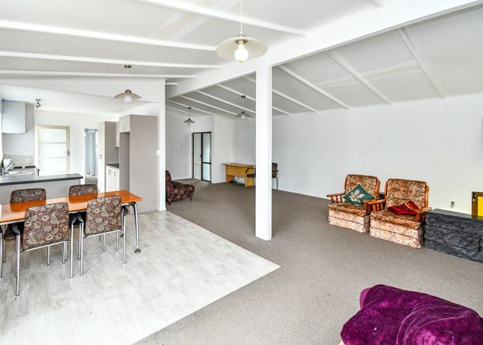  at 15 Gainsborough Street, Manurewa, Manukau City, Auckland