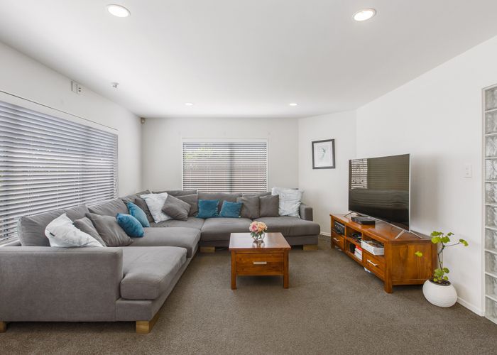  at 24B Roslyn Road, Mount Wellington, Auckland