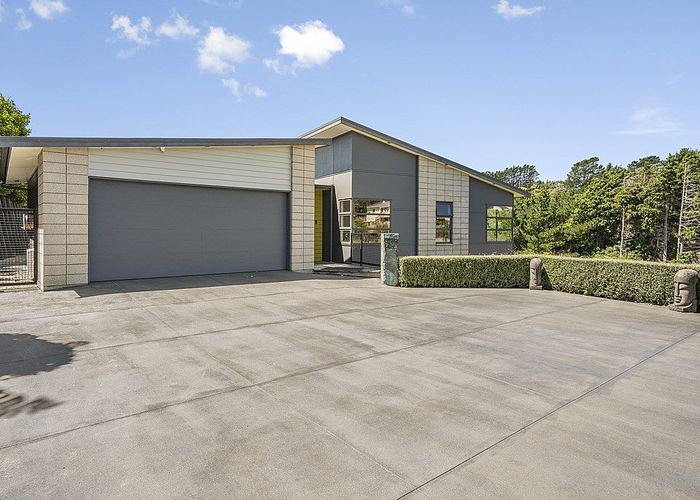  at 201 Miromiro Road, Normandale, Lower Hutt