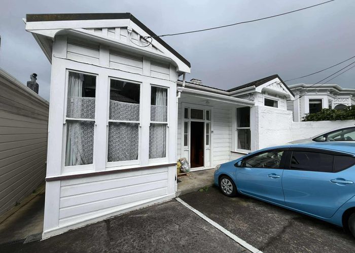  at 27 Myrtle Crescent, Mount Cook, Wellington, Wellington