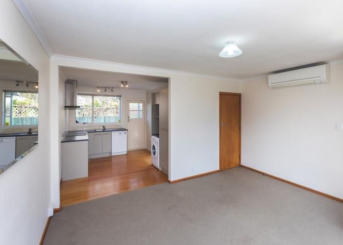  at 2/42 Aylmer Street, Somerfield, Christchurch