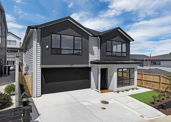  at 17 Meadowridge Drive, Flat Bush, Manukau City, Auckland