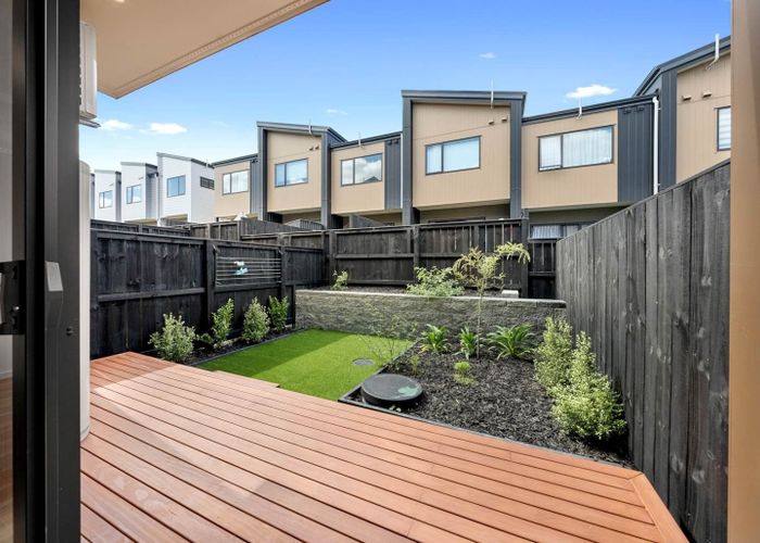  at 38 Rana Road, Flat Bush, Manukau City, Auckland