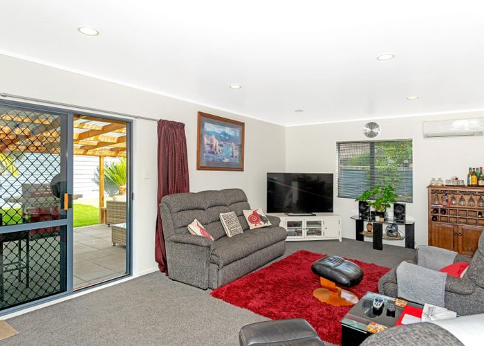  at 32 Ruru Avenue, Lytton West, Gisborne