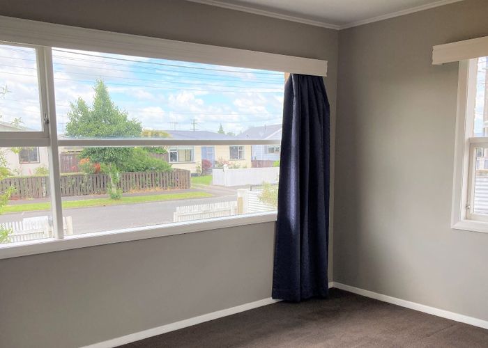  at 3 Minifie Avenue, Melville, Hamilton, Waikato