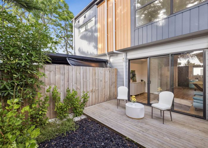 at 35 Martin Road, Manurewa, Manukau City, Auckland