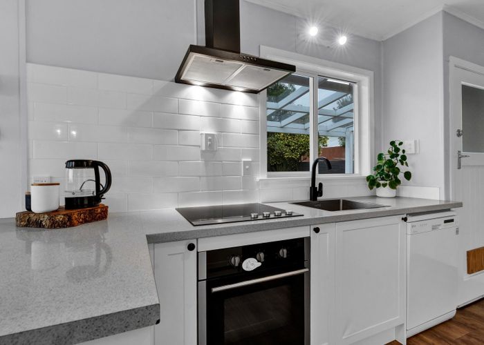  at 66 Huatoki Street, Vogeltown, New Plymouth