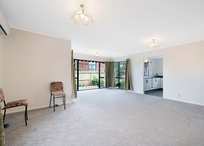  at 3/24 Miro Street, New Lynn, Auckland