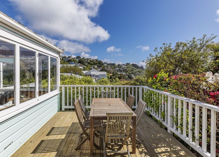  at 25 Tai Paku Paku Road, Karaka Bays, Wellington