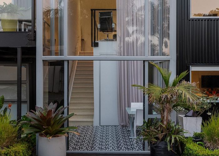  at 26 Crossland Place, Maraetai, Manukau City, Auckland