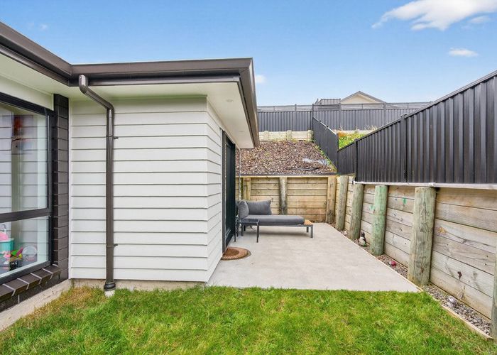  at 12 Rewarewa Way, Timberlea, Upper Hutt, Wellington