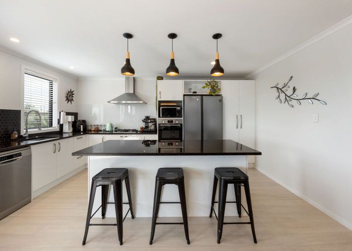  at 18 Te Tiireke Drive, Glenview, Hamilton